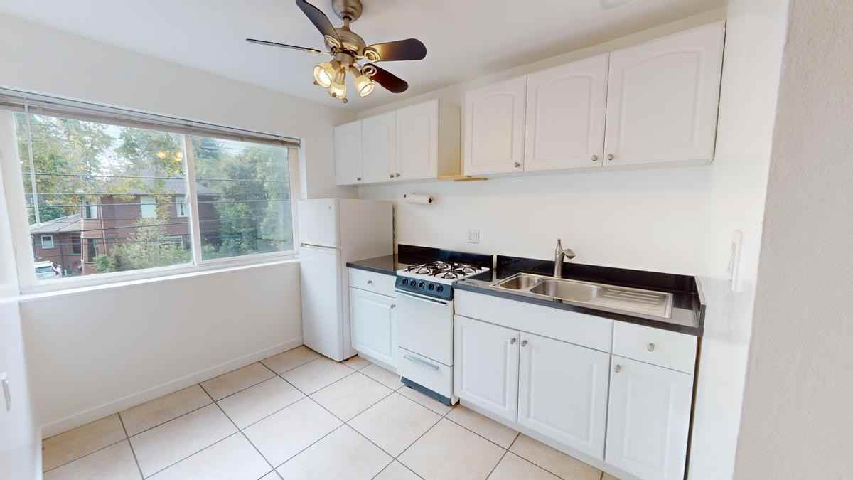 775 Kingston Ave - Photo 2 of 7