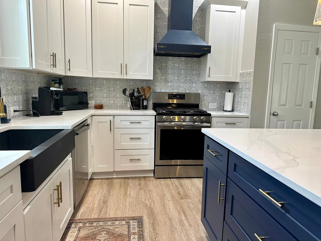 148 Greendale Dr - Photo 2 of 10