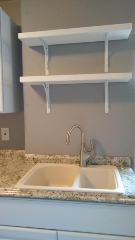331 E Chestnut St Apt 2 - Photo 3 of 14