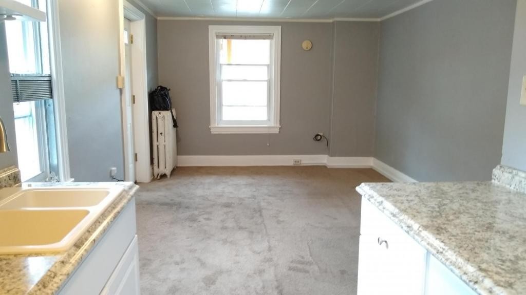 331 E Chestnut St Apt 2 - Photo 5 of 14