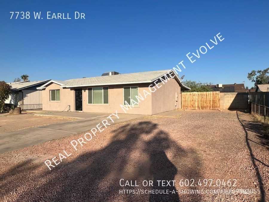 7738 W Earll Dr - Photo 3 of 32