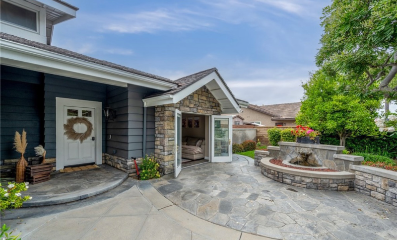 20795 Paseo Panorama - Photo 2 of 28