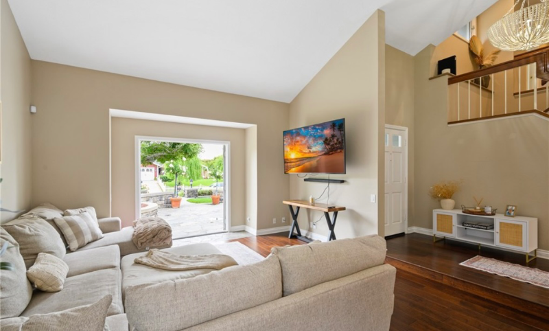 20795 Paseo Panorama - Photo 3 of 28