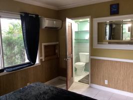 featured image of 729 Ne 5th Ave #4