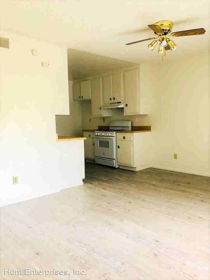 REDLANDS OASIS 1325 E. CITRUS AVENUE - Photo 3 of 10