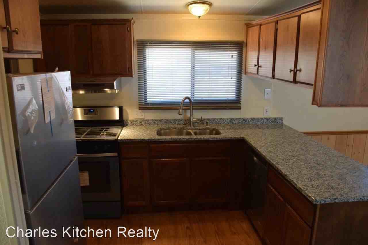 397 Traci Ln - Photo 2 of 12