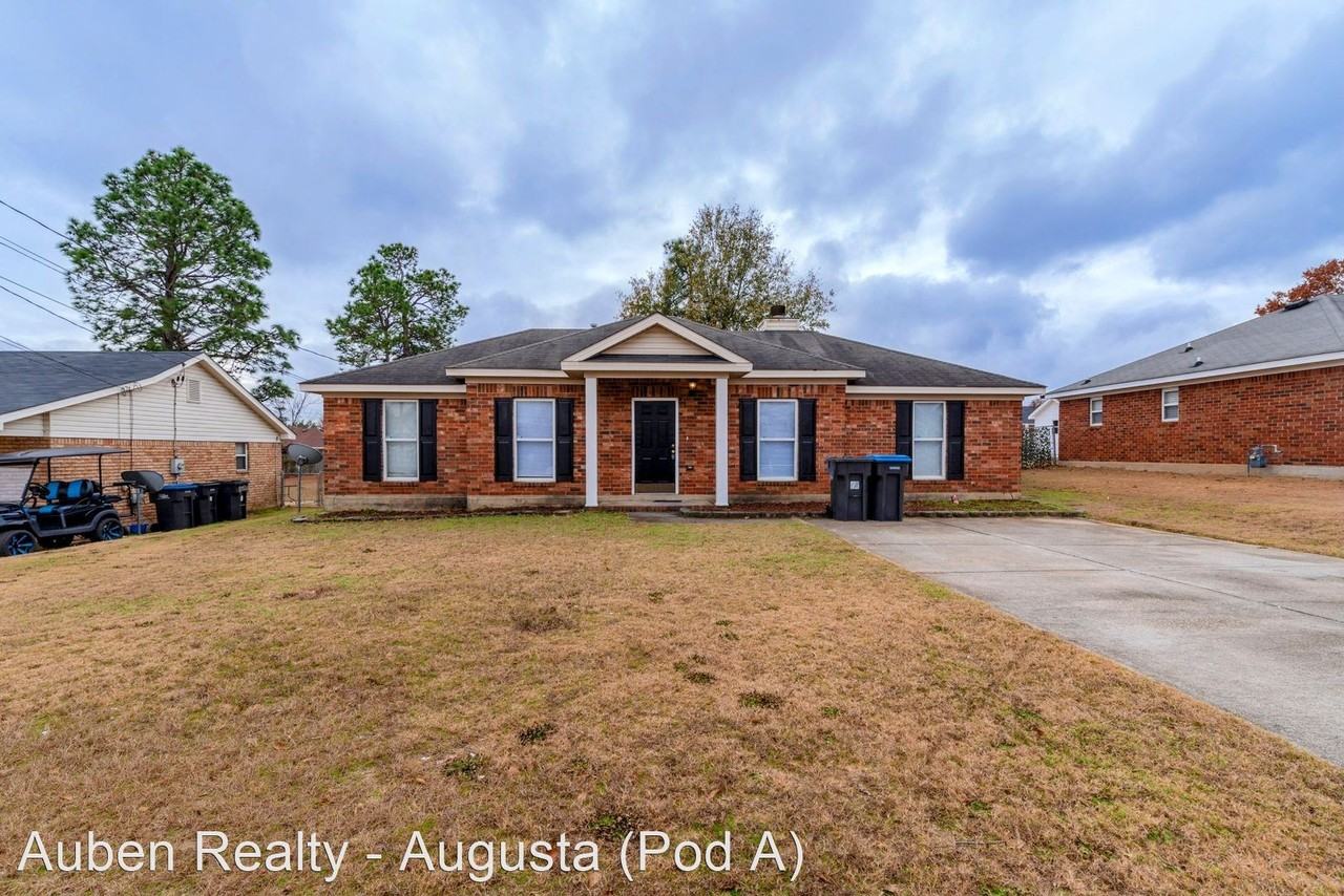 3612 Bremen Dr - Photo 2 of 38