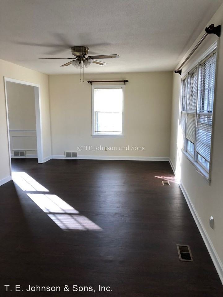 401 Lynhaven Dr - Photo 2 of 18