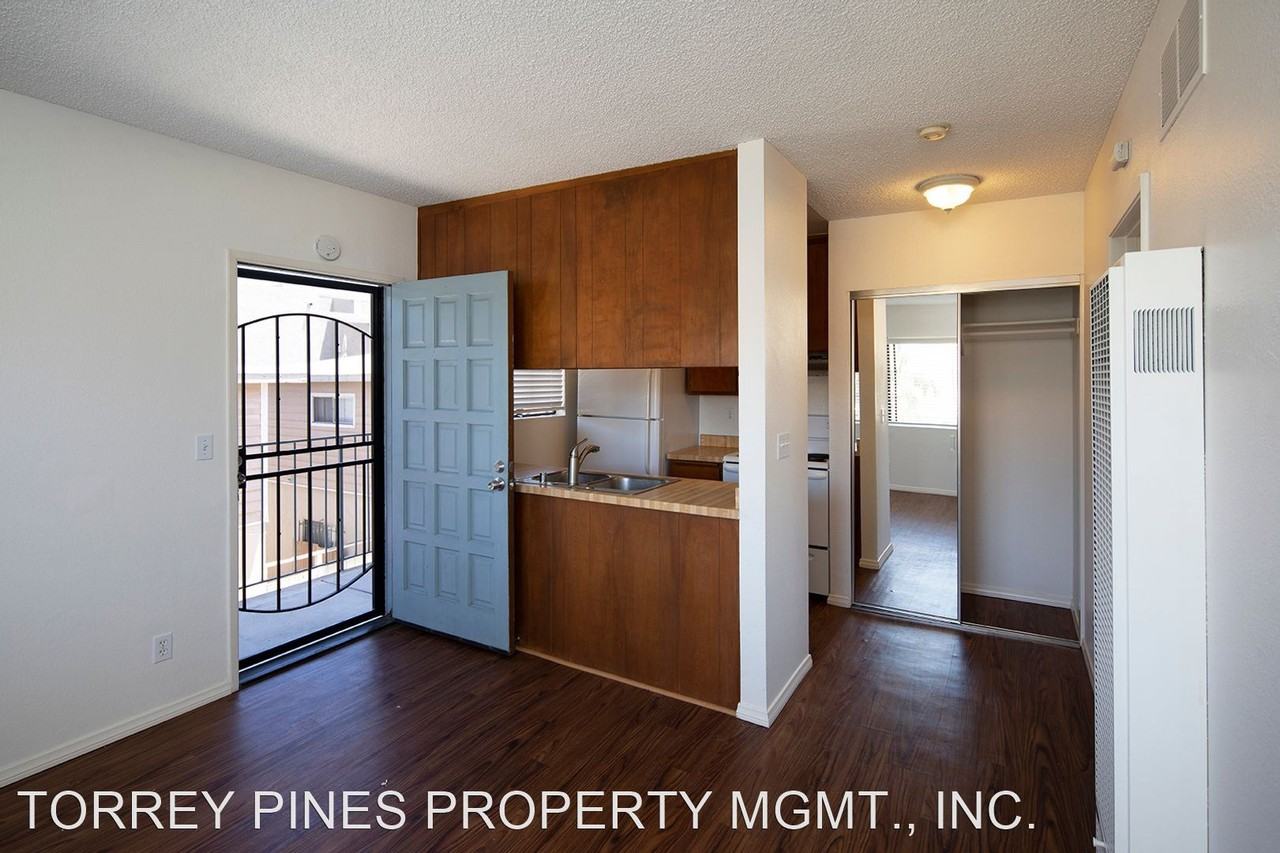 2009-2015 Thomas Avenue - Photo 2 of 11