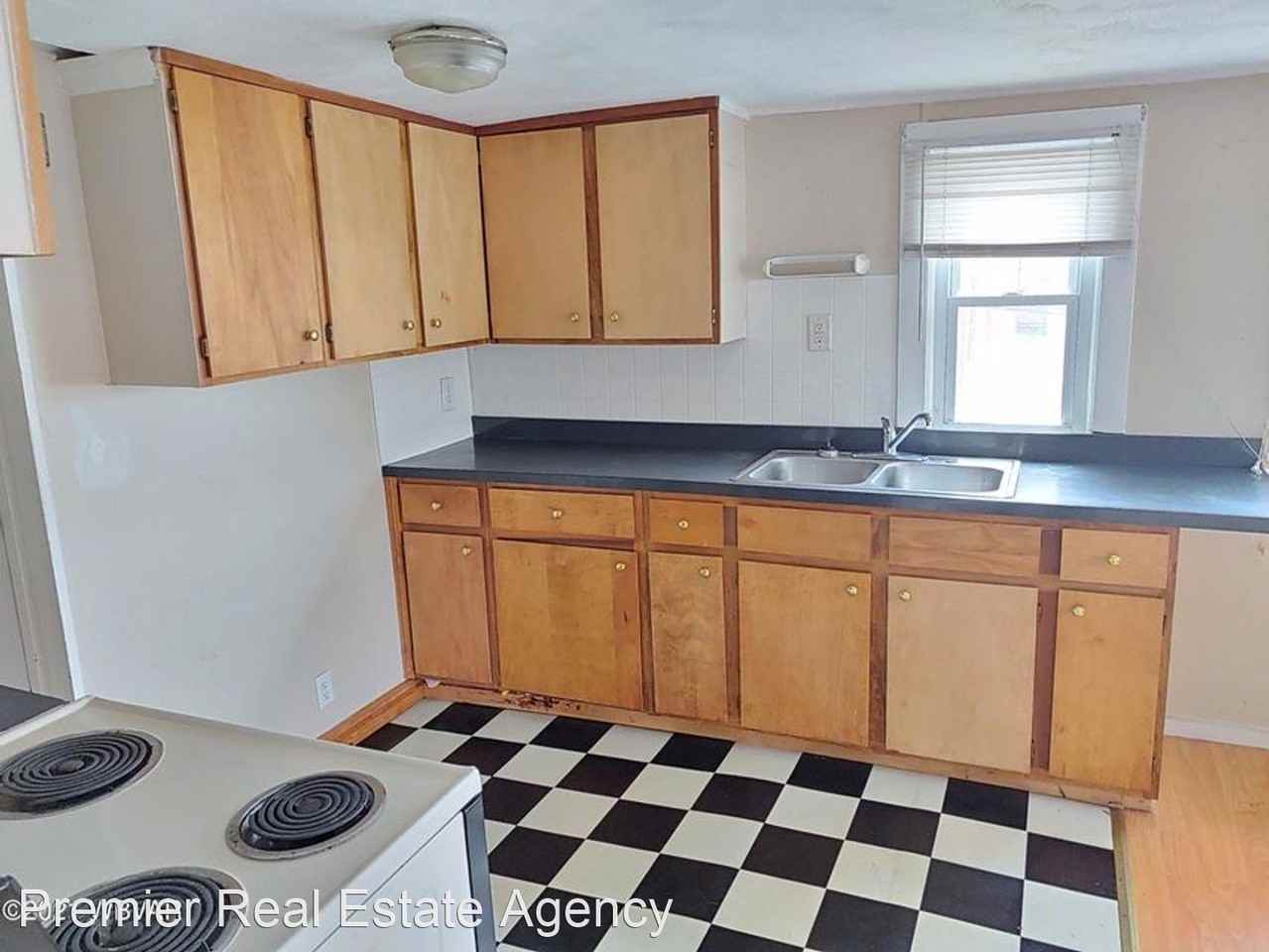 60 S. Main St - Photo 3 of 10