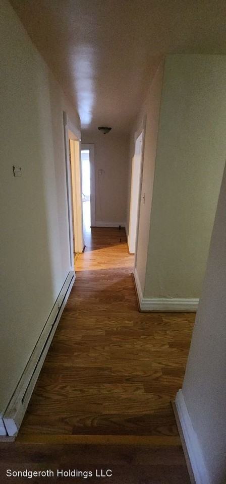 911 Monroe St. - Photo 3 of 8