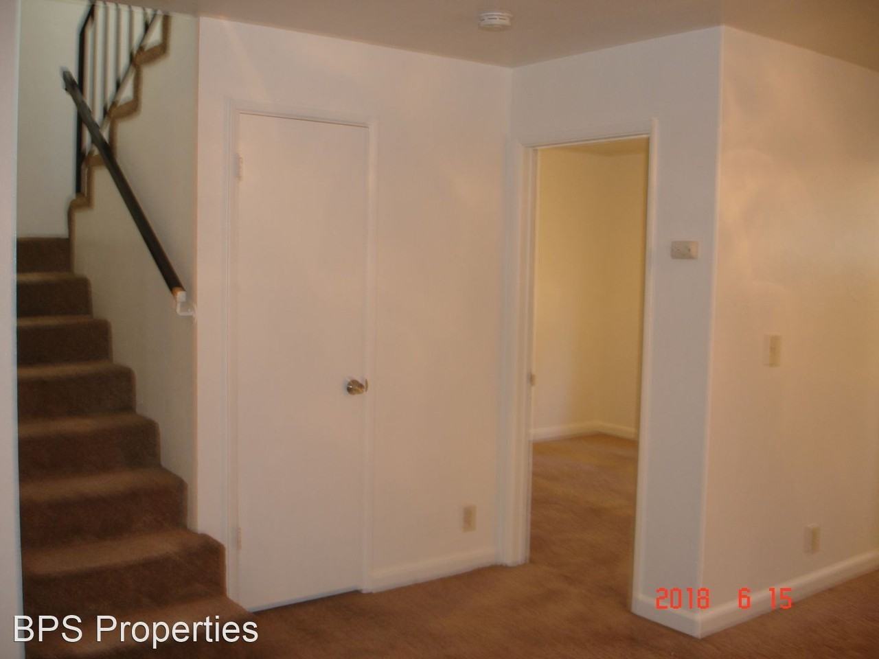 790 E 16th St. - Photo 3 of 10