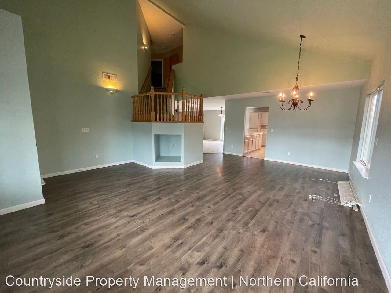 2509 Novi Dr - Photo 3 of 30