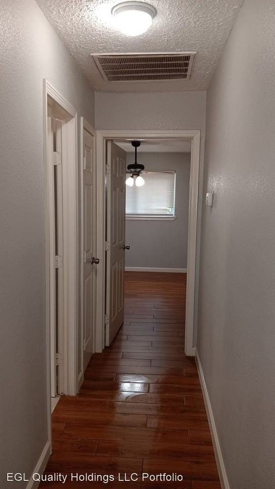 2027 Waterelm Dr - Photo 3 of 4