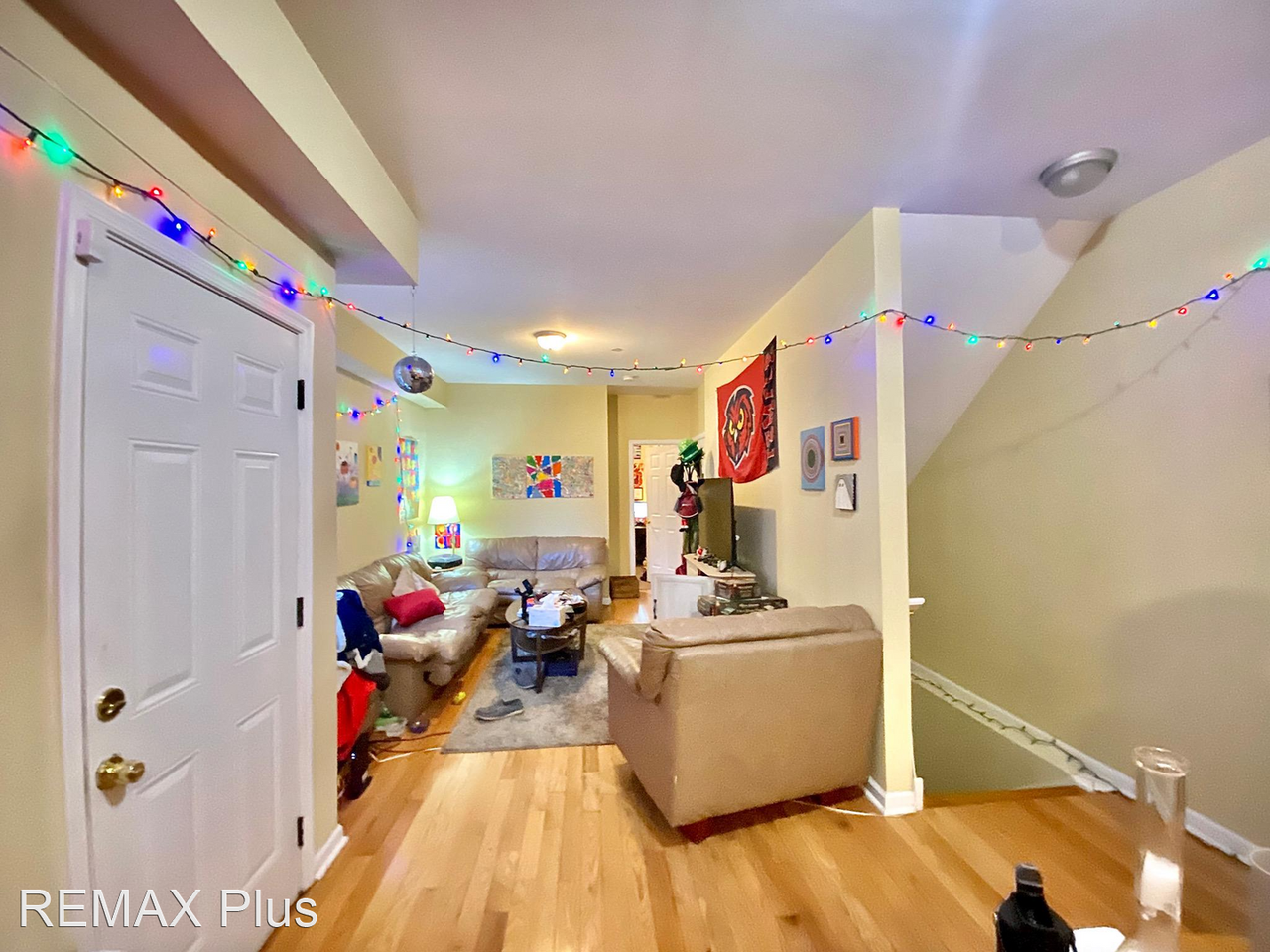 2050 Carlisle St - Photo 2 of 32