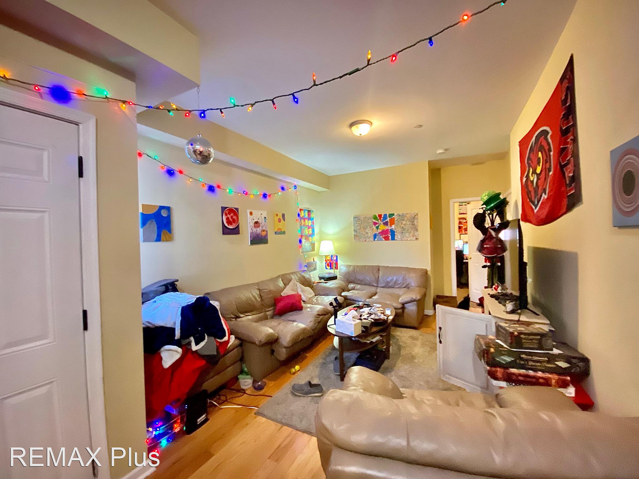 2050 Carlisle St - Photo 3 of 32