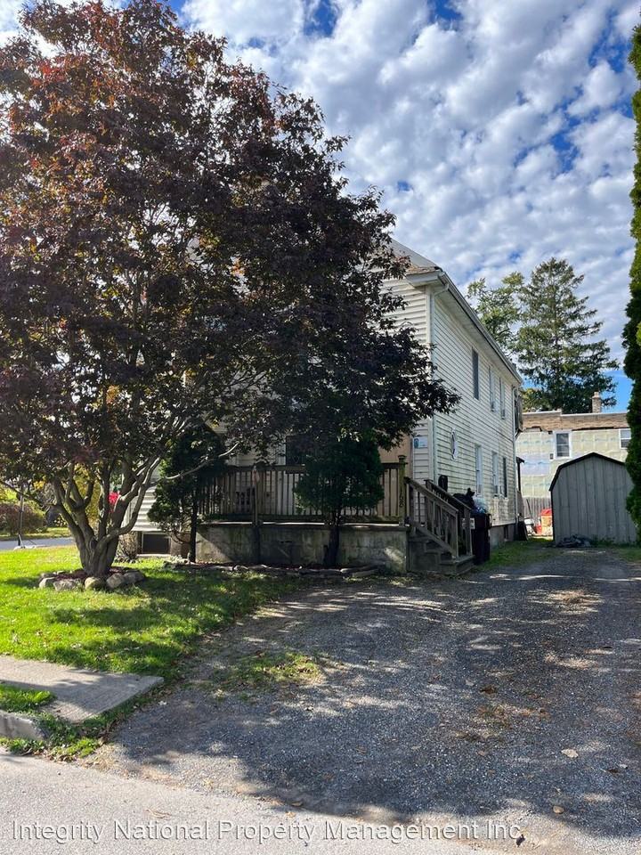 168 Market St - Photo 2 of 10