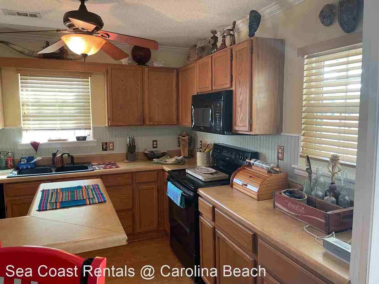 610 J Ave - Photo 2 of 25