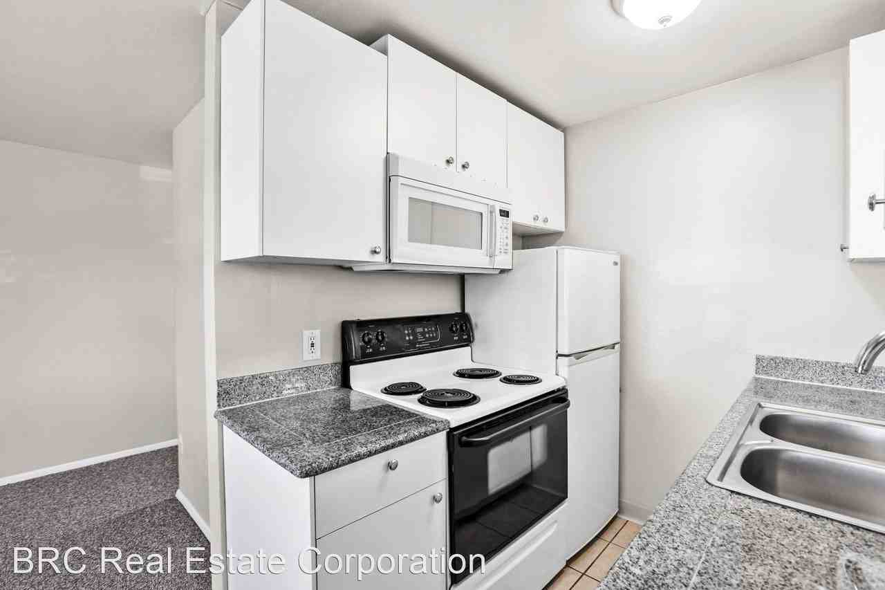 West 8th Avenue Apartments - Photo 2 of 10