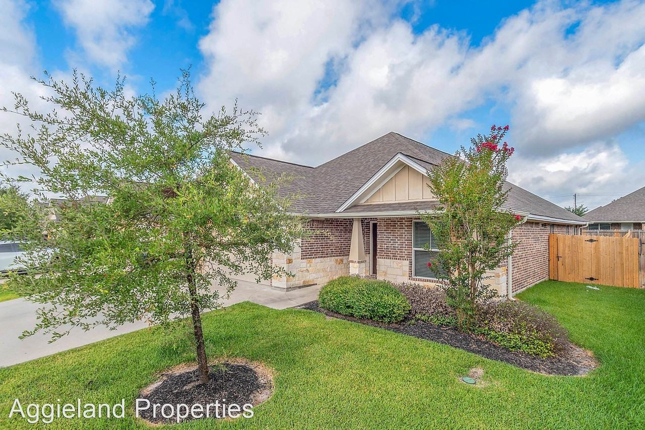 3620 Haverford - Photo 3 of 22