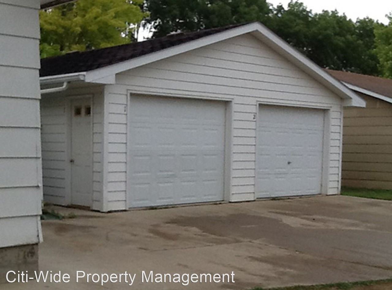 605/607 7th Ave NE Apartments in Watertown, SD 57201 Zumper