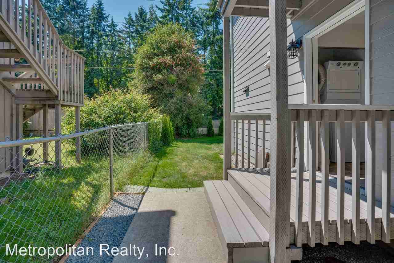 23509 Edmonds Way #B - Photo 2 of 13