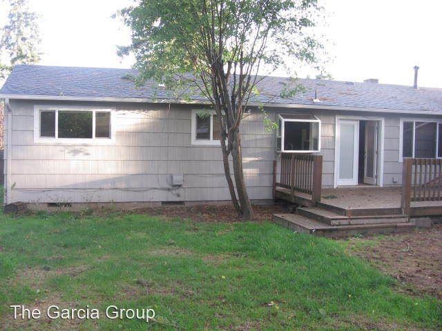 18956 Ne Hassalo St - Photo 2 of 15