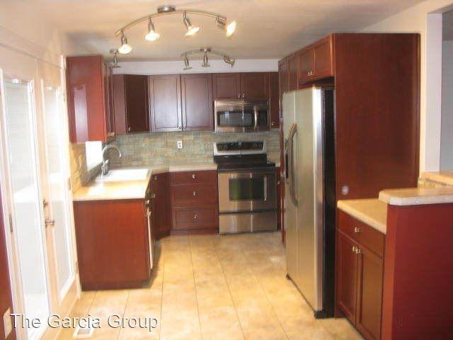 18956 Ne Hassalo St - Photo 3 of 15