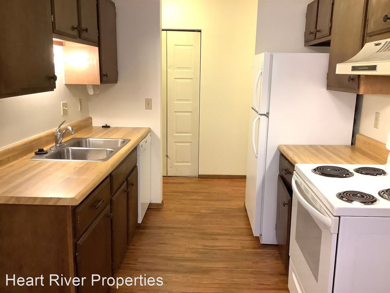 1814 Prairie Ave 1 & 16 - Photo 3 of 4