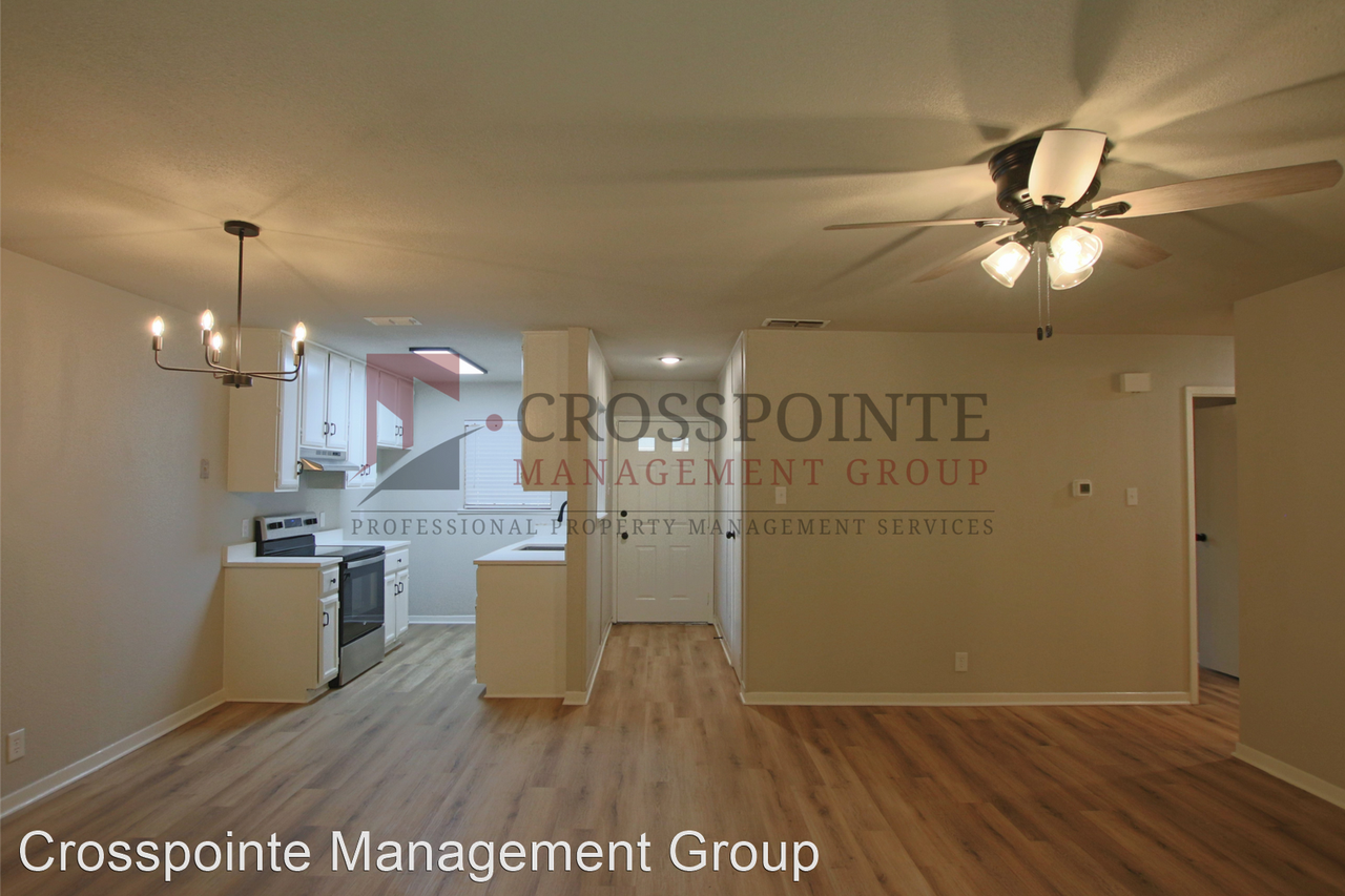 12336 Chapman Rd - Photo 2 of 19