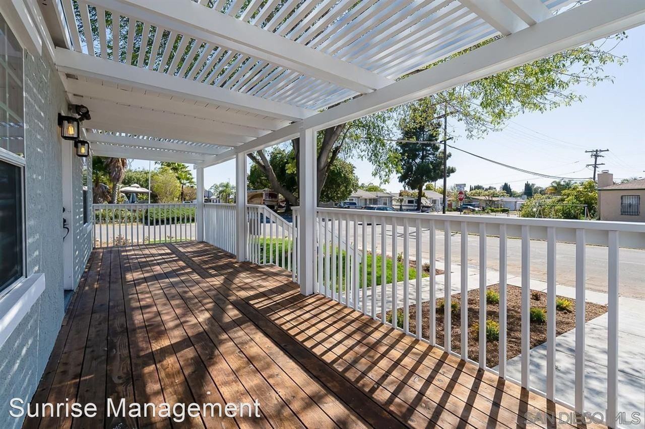 4003 Paula Street - Photo 2 of 10