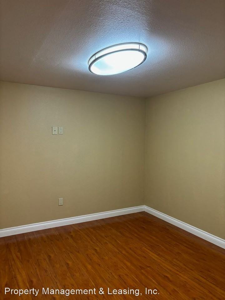 1689 Madrone Gln - Photo 2 of 28
