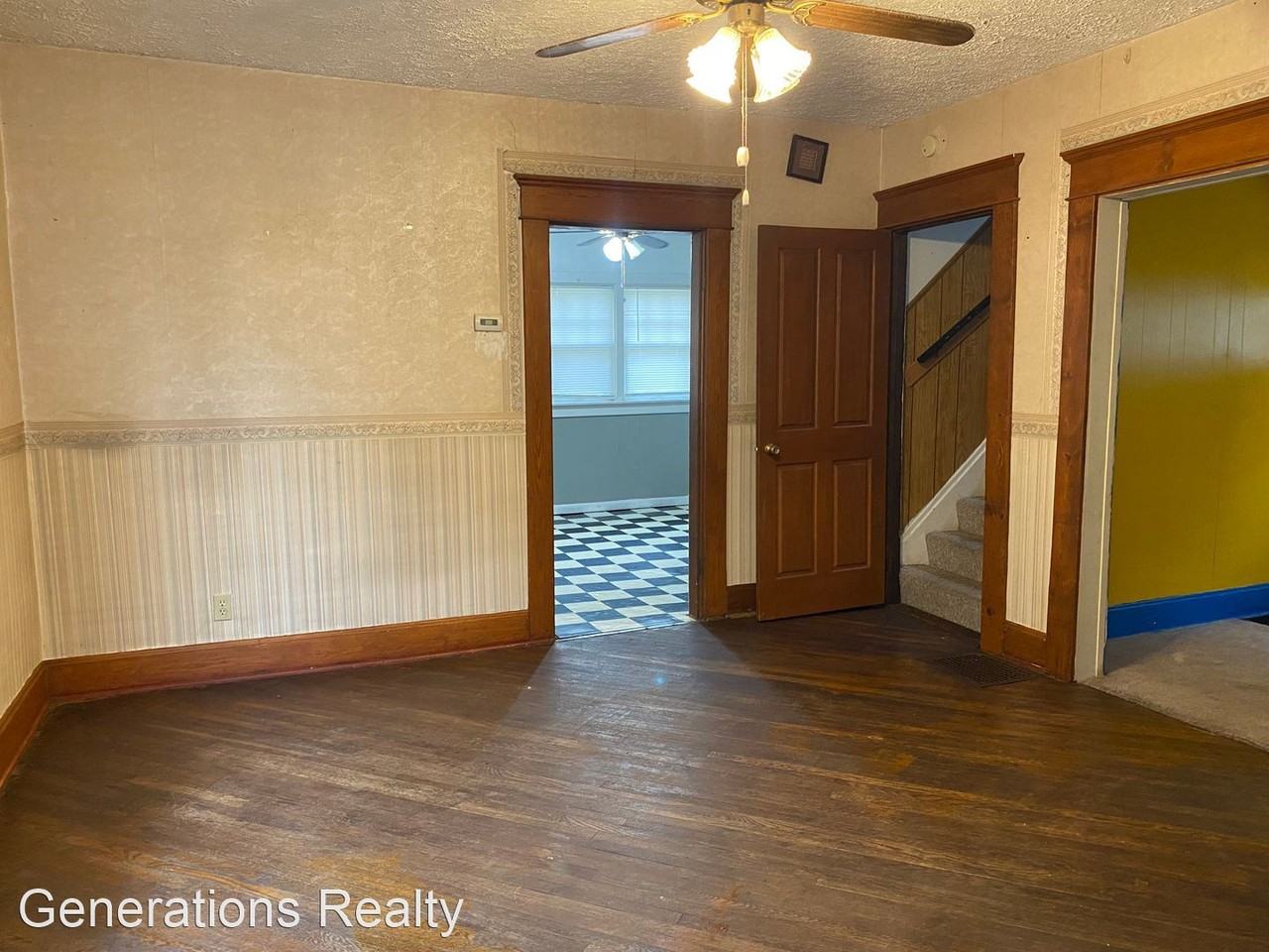 542 Pearl St - Photo 3 of 16