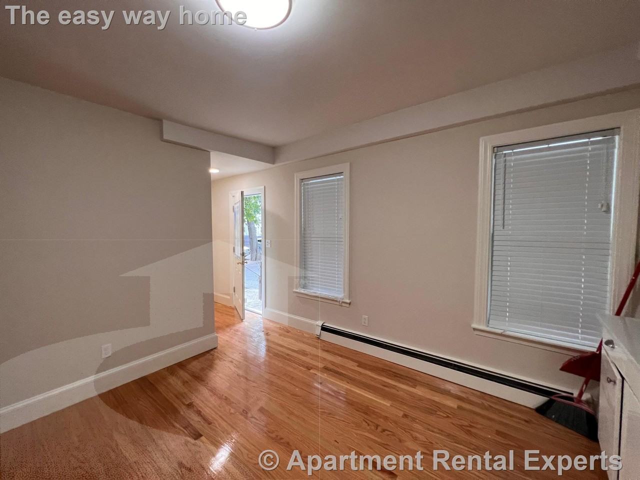 225 Albion St #1 - Photo 3 of 13