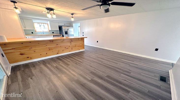 13 Lake Rd - Photo 2 of 13
