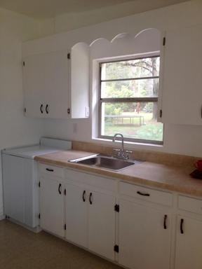 859 SE 56th St - Photo 3 of 15