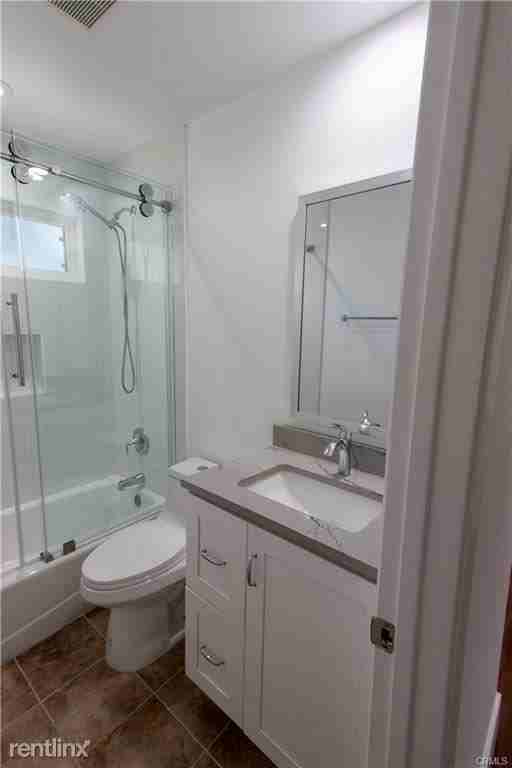 2433 Vista Hogar - Photo 2 of 20