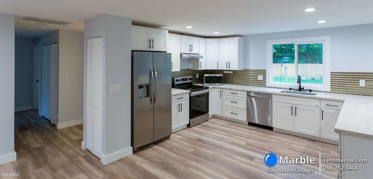 15114 111th Ave Ne - Photo 3 of 19