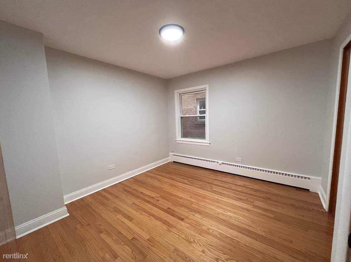 5955 S Kilbourn Ave - Photo 3 of 11