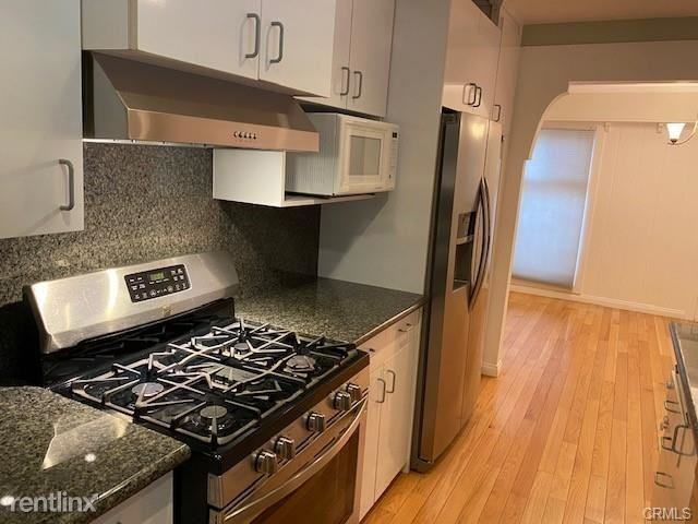 5356 Yolanda Ave - Photo 3 of 10