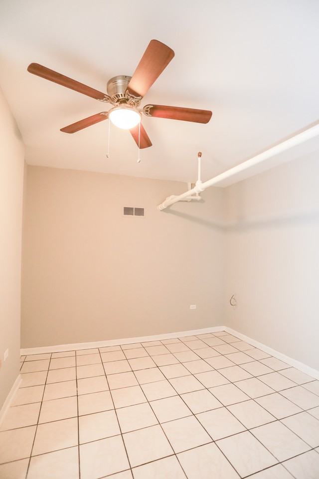 1342 W Foster Ave #GW - Photo 4 of 12