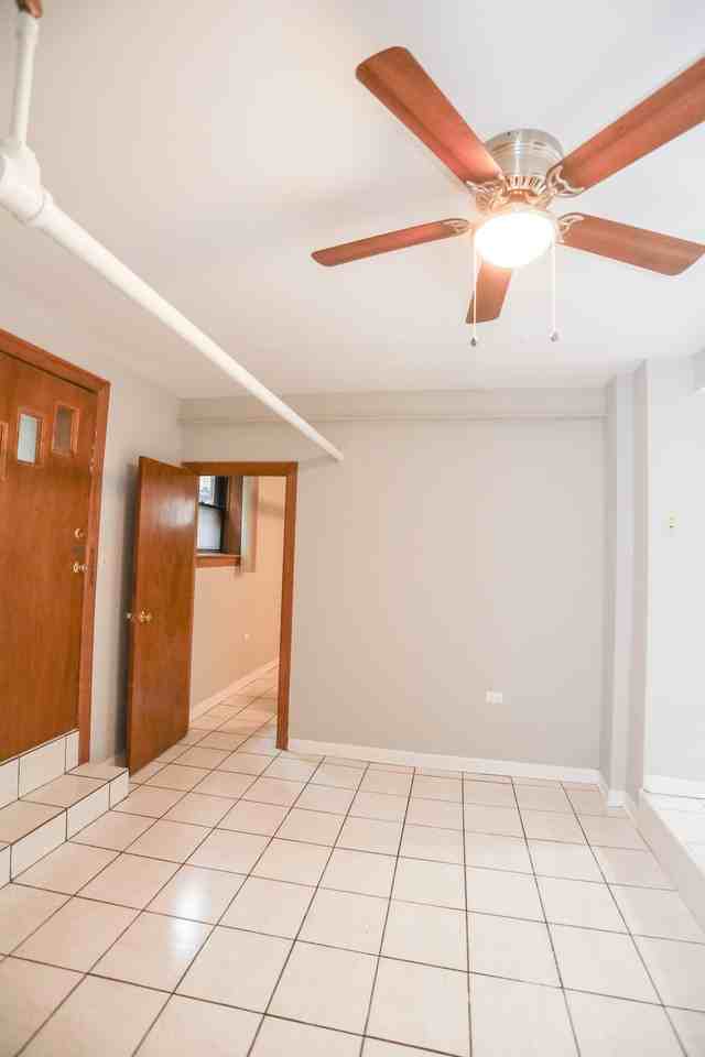 1342 W Foster Ave #GW - Photo 5 of 12