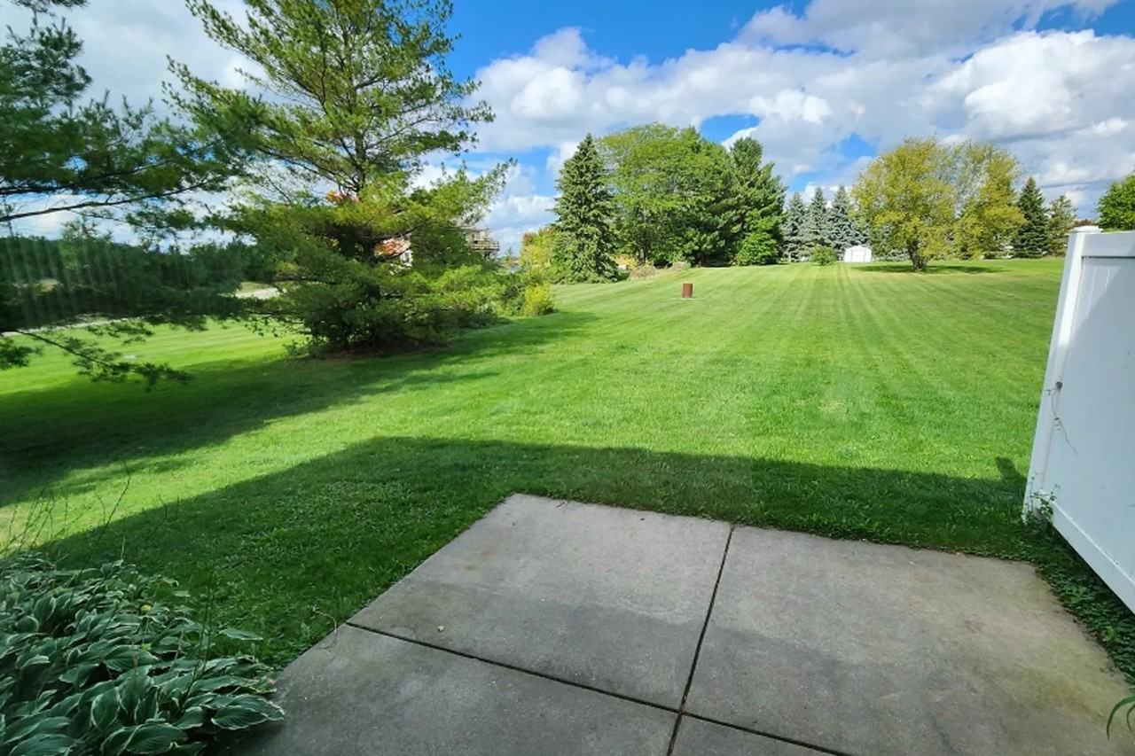 W2540 Roosevelt Rd - Photo 3 of 13