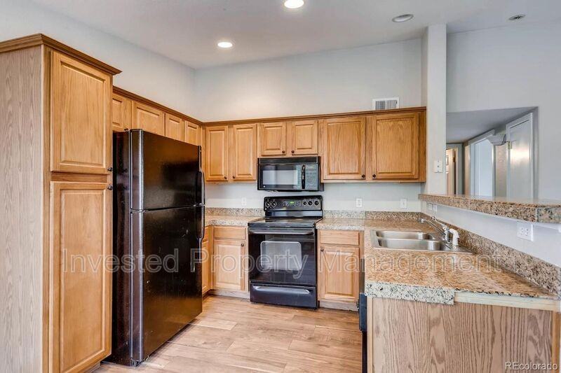 10165 E Carolina Pl #203 - Photo 3 of 16