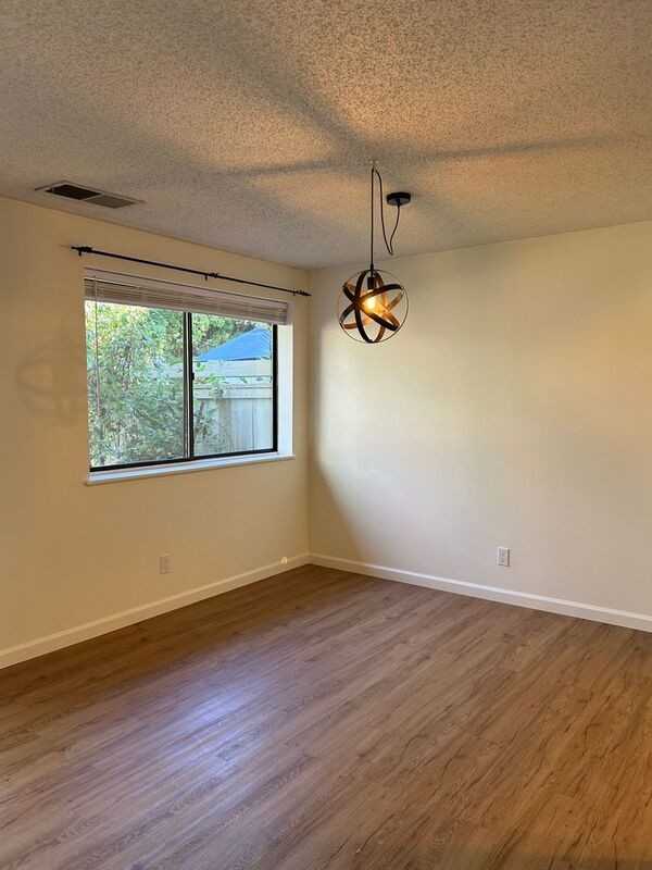 3565 S Gekeler Ln #116 - Photo 4 of 11