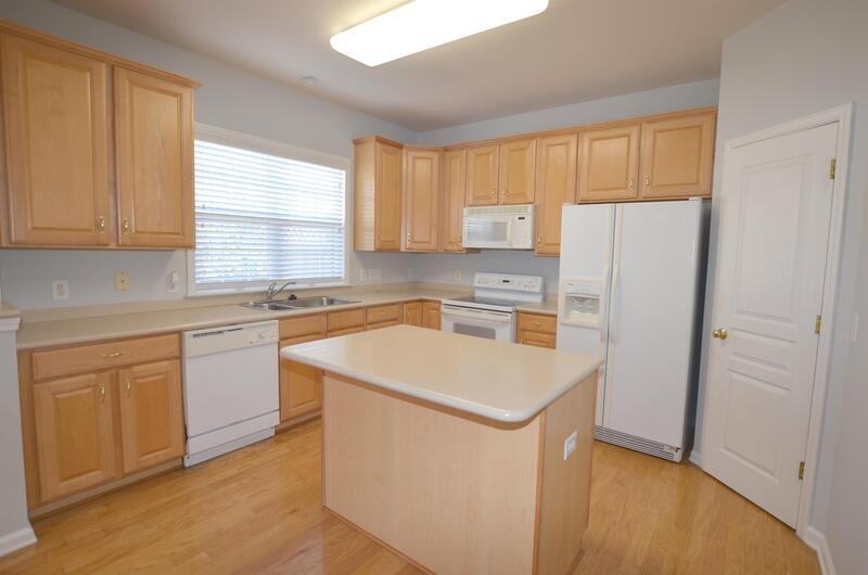 15235 Kessler Dr - Photo 3 of 16