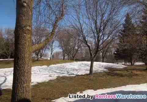 947 Sylvia Ln - Photo 3 of 11