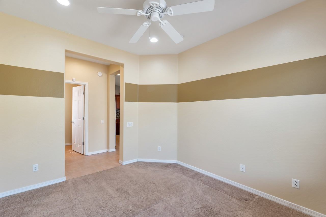 15813 N Dante Dr - Photo 6 of 15