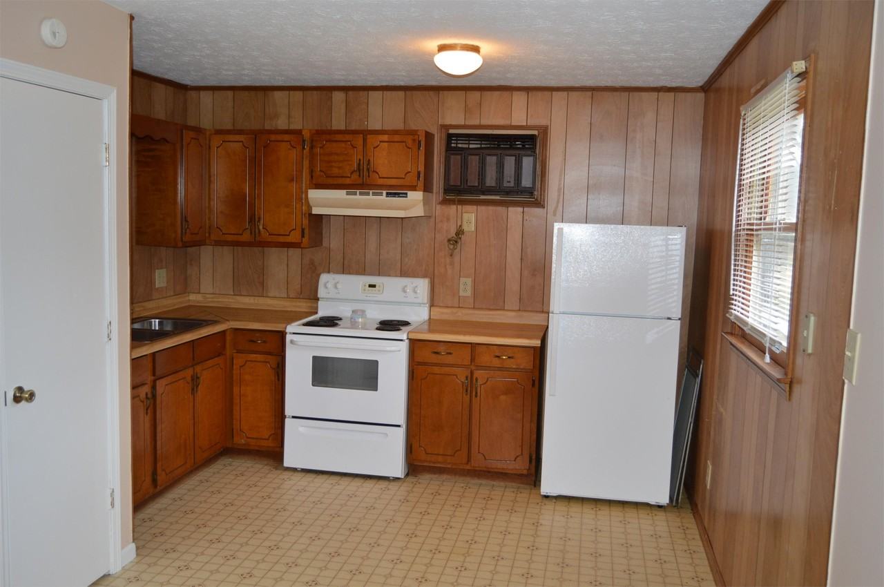 214 Price Rd - Photo 2 of 6