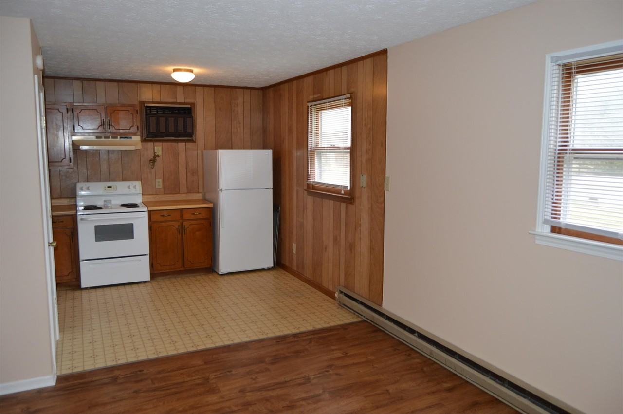 214 Price Rd - Photo 3 of 6